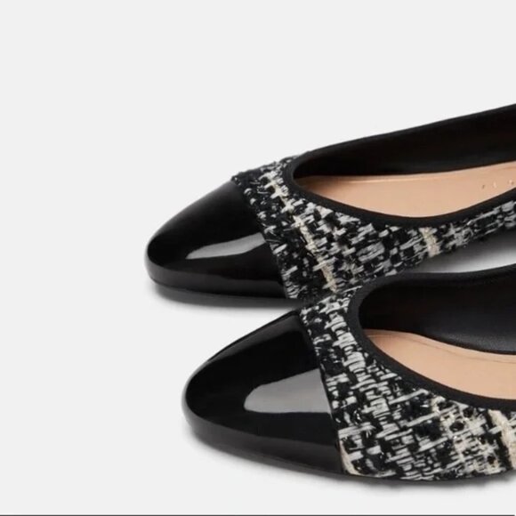 NWT Zara black, white & gold tweed-like flats w/ patent black rounded toe, 6 - Picture 2 of 14